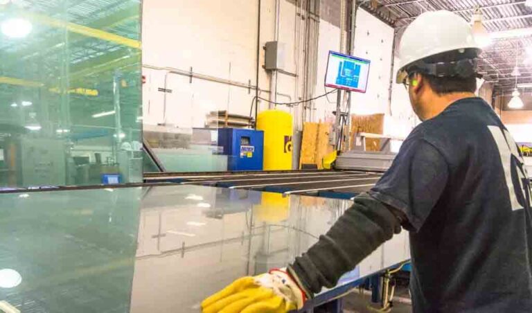 Cristalería comercial: Cómo mejorar la imagen y seguridad de tu negocio